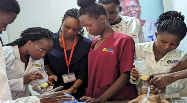 Students in a clinical simulation session